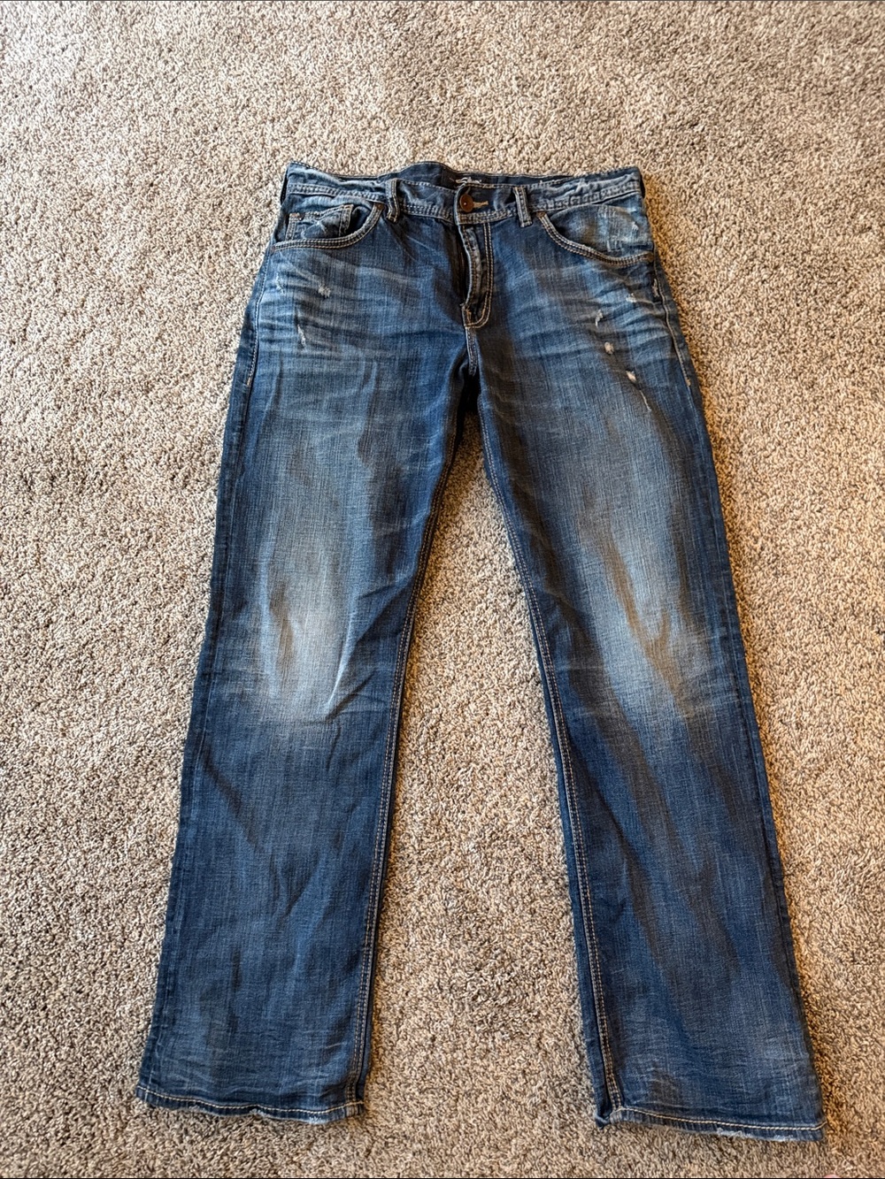 Silver Jeans Co. Men's Straight Jeans in Blue Wash